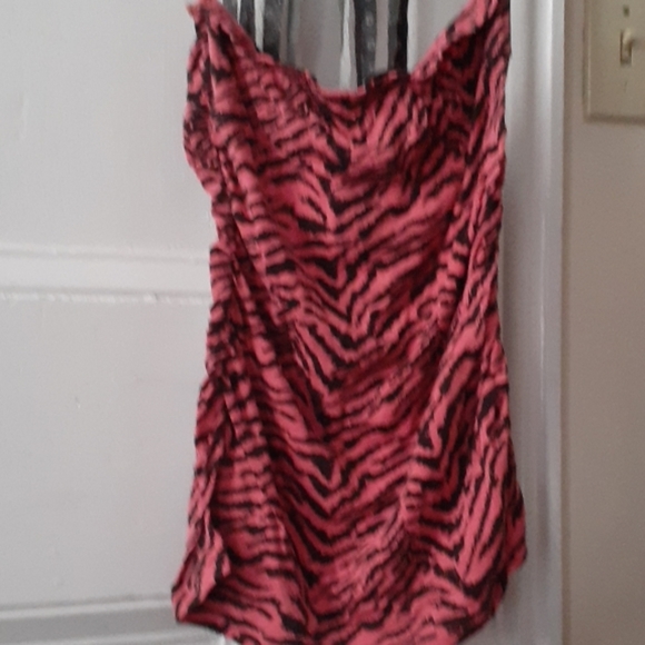 Halter - Picture 2 of 2